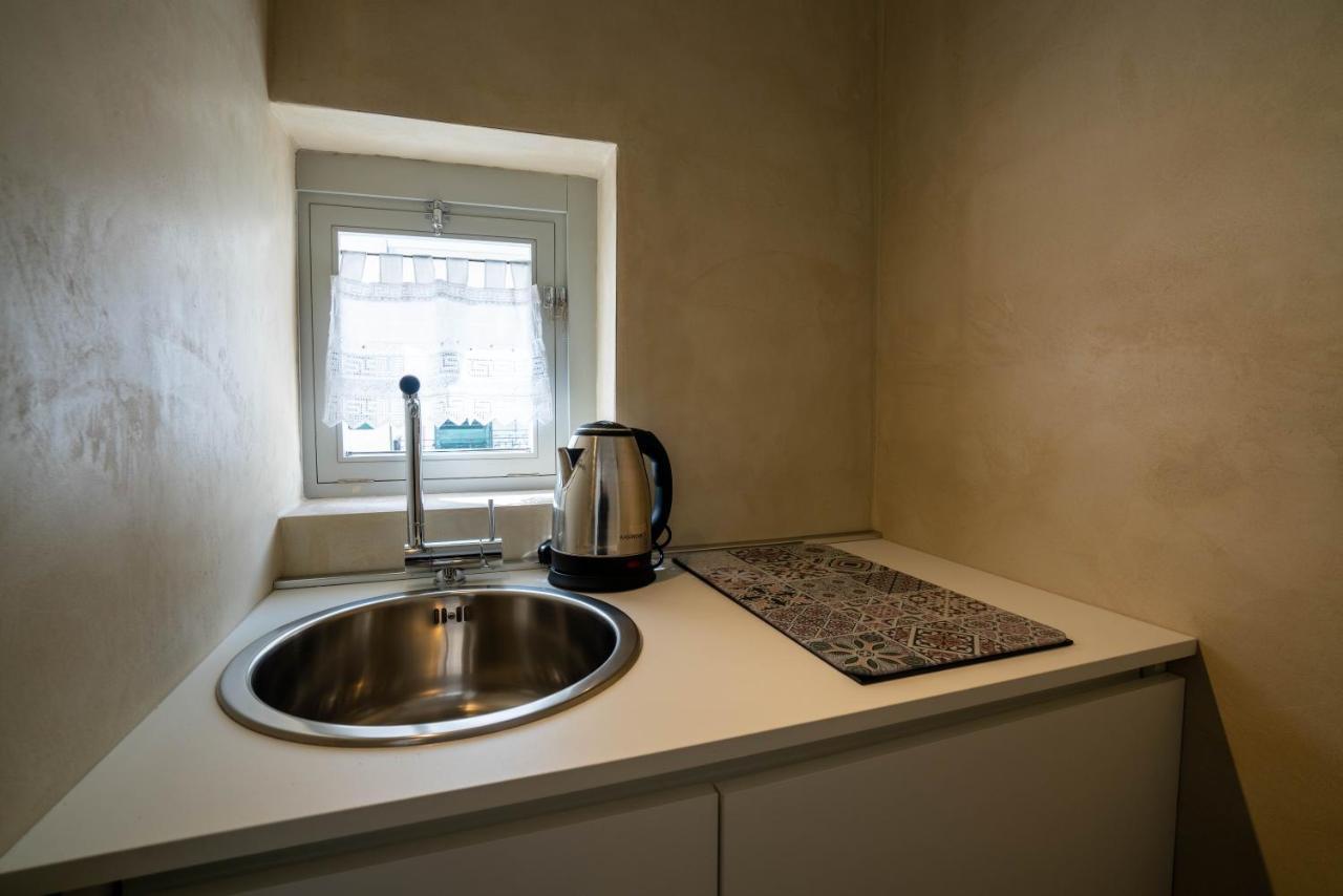 Donna Domenica Boutique Suites Полиньяно-а-Маре Экстерьер фото