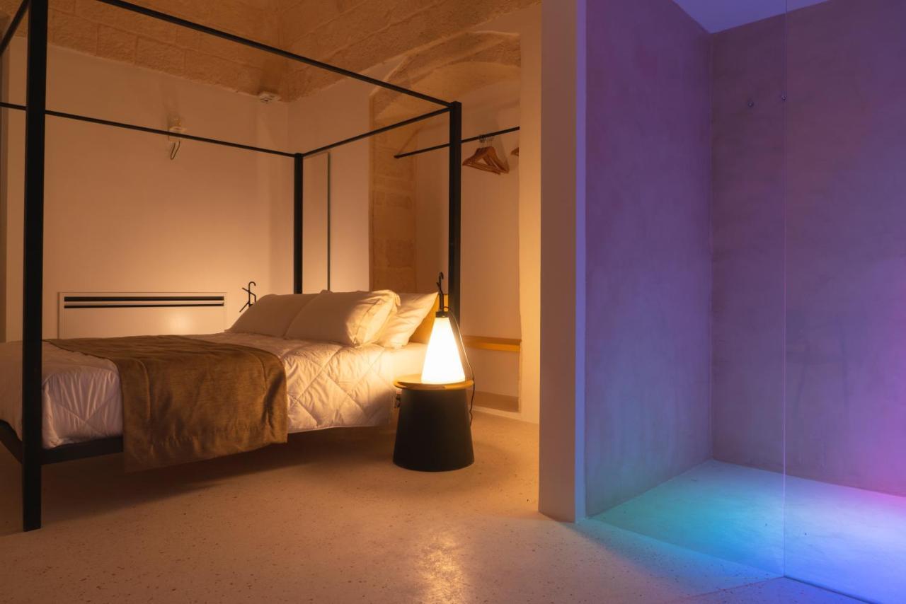 Donna Domenica Boutique Suites Полиньяно-а-Маре Экстерьер фото